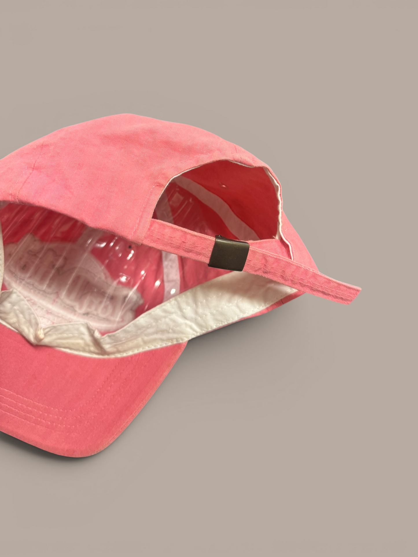 pink von dutch hat, 32 on side