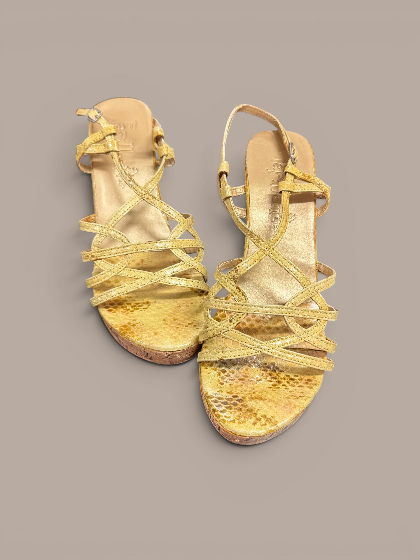papillon yellow  wedge Chucky heels