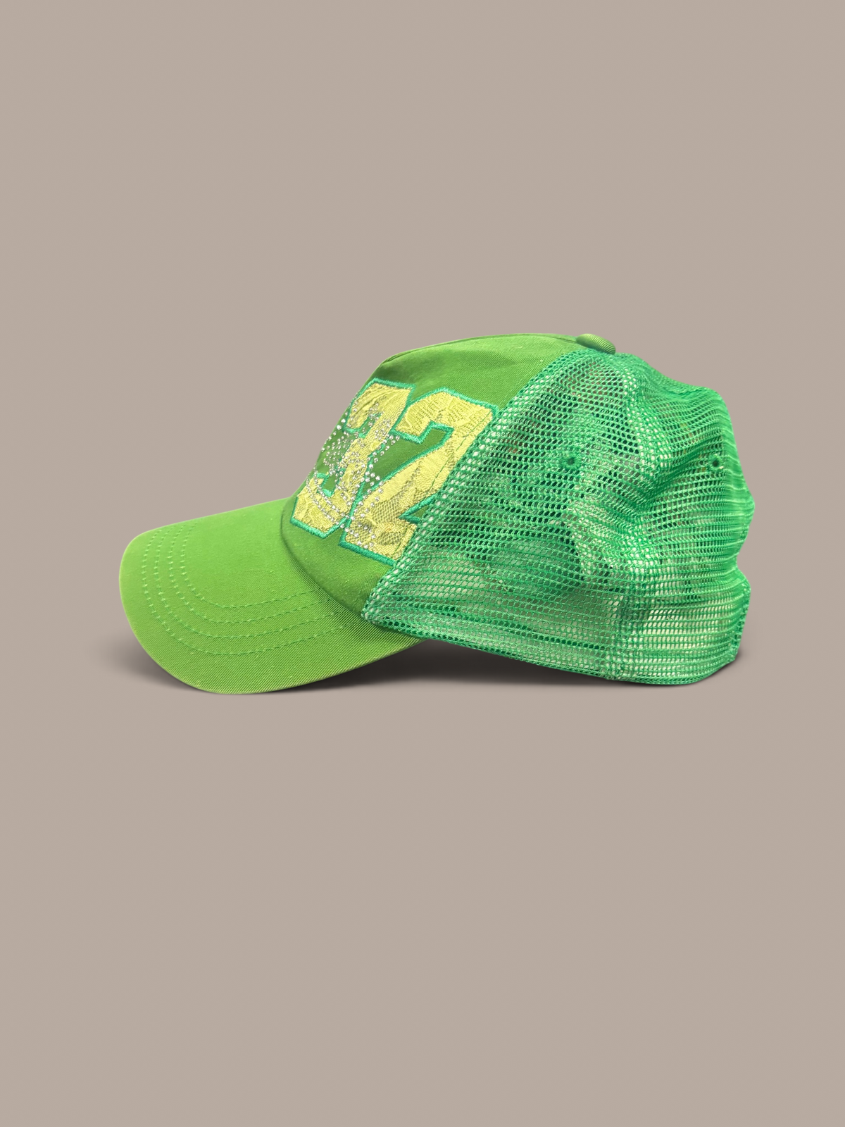 von dutch cap green trucker style 32 graphic
