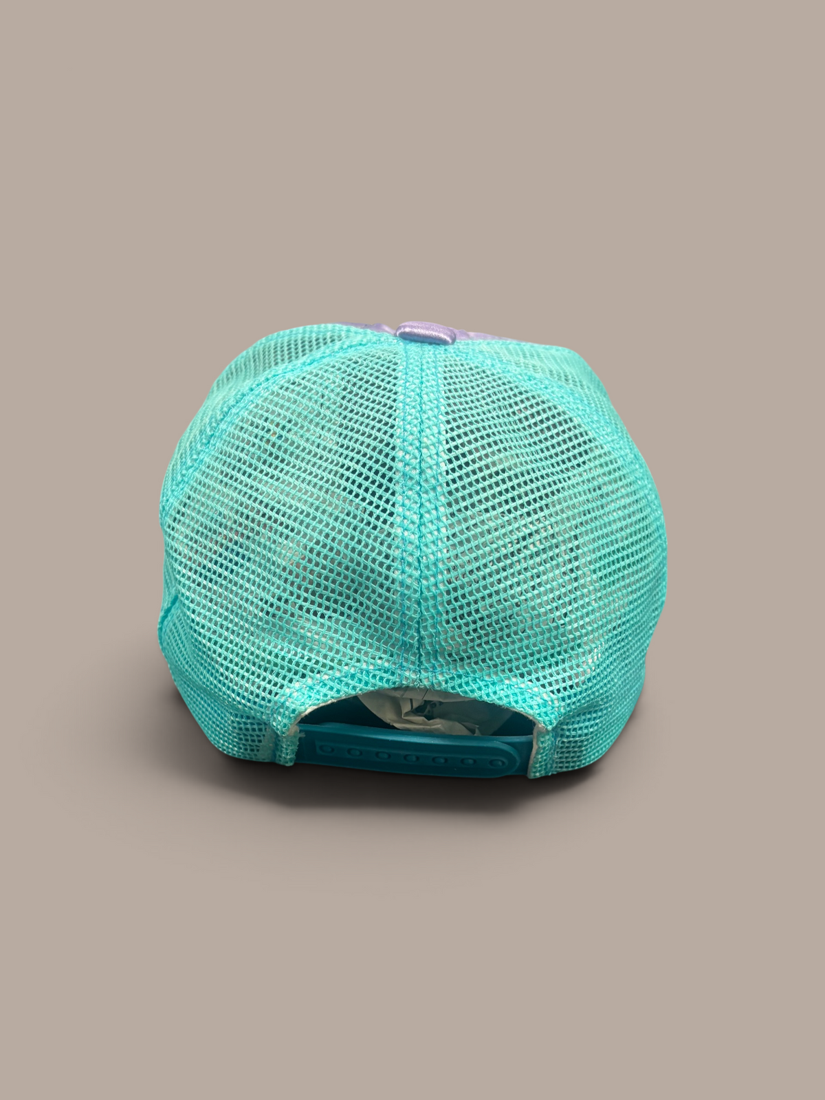 von dutch cap light purple with silver details.