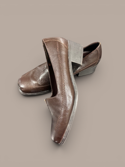 Cattivo leather loafers brown with heel