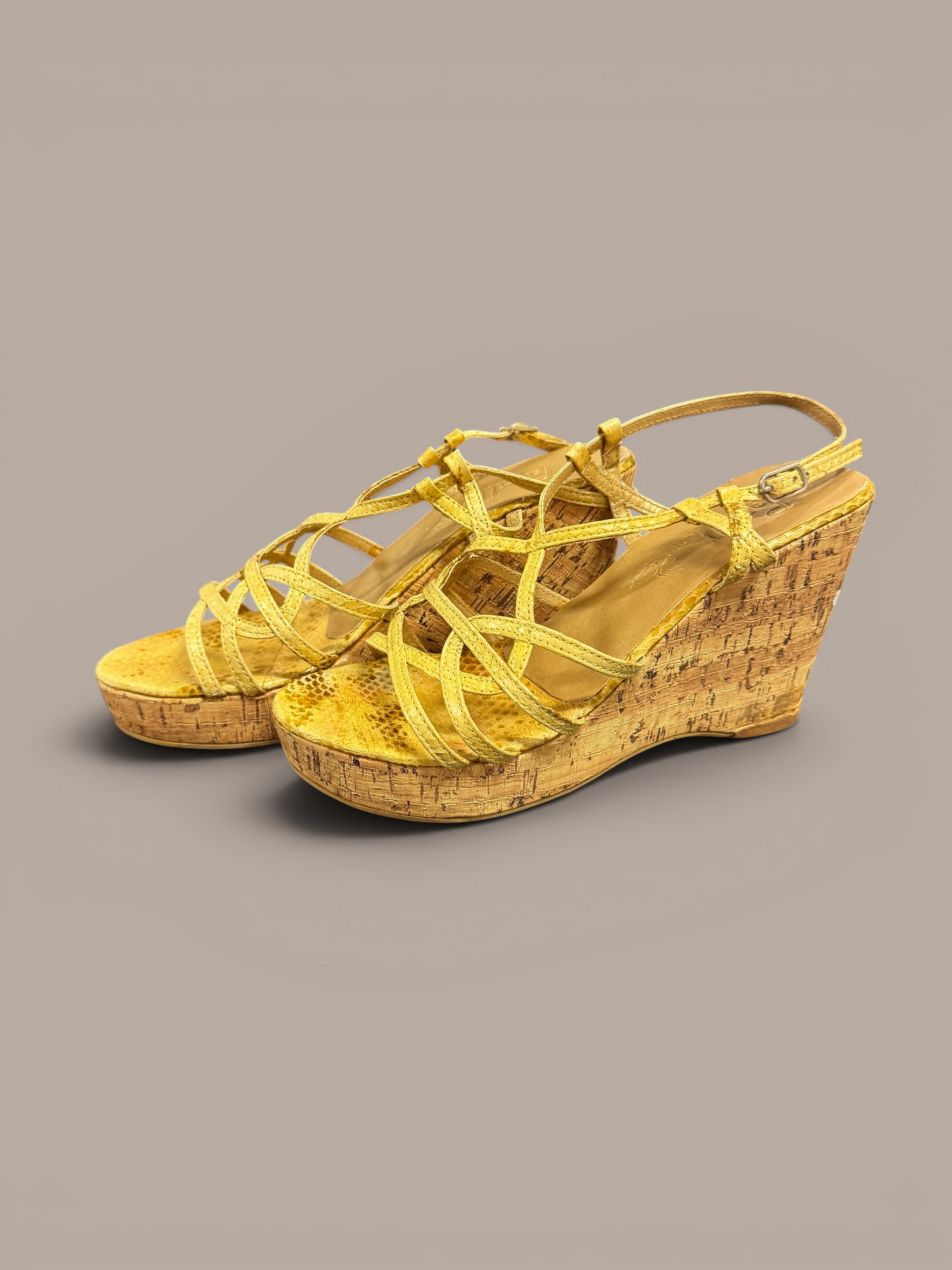 papillon yellow  wedge Chucky heels