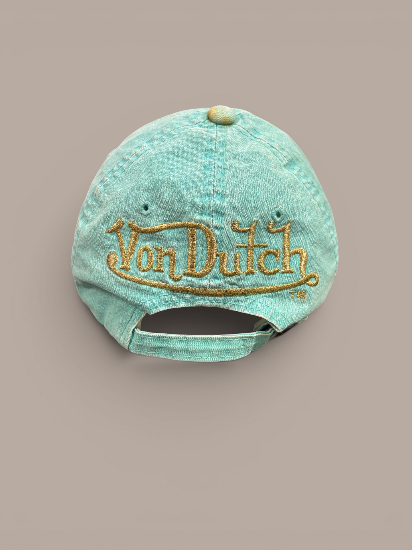 von dutch teel 32 on front