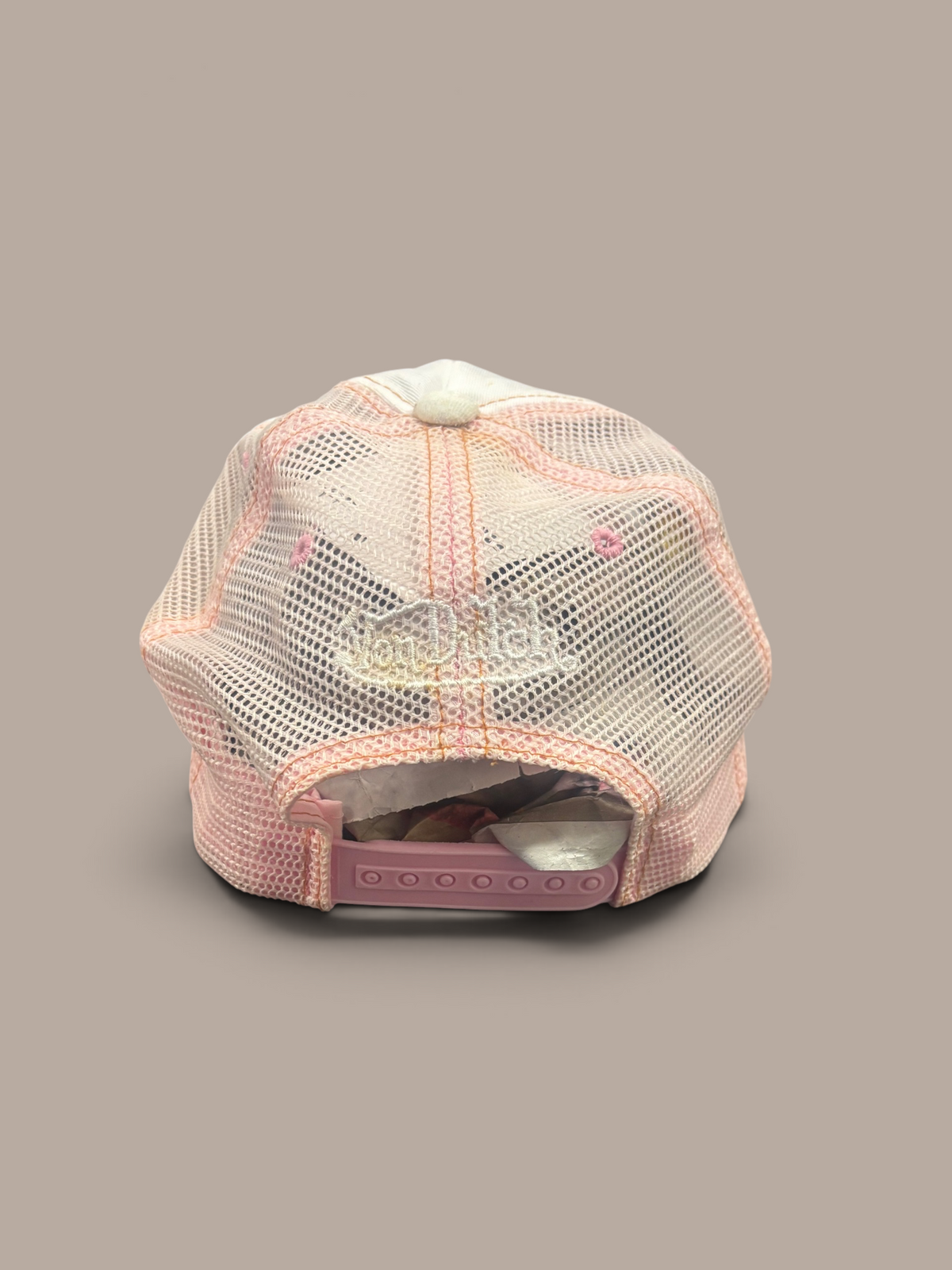 von dutch cap white and pink trucker style