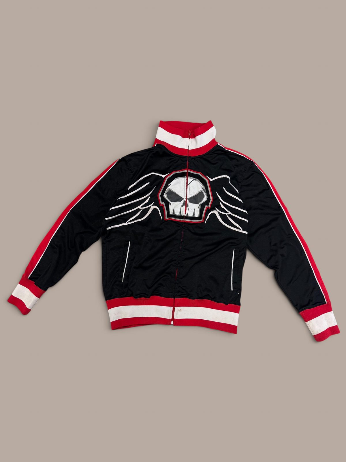 tap out black and red mens graphic zip